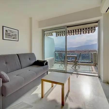 Immogroom- Magnificent View - New - Terrace - Ac Apartment Cannes