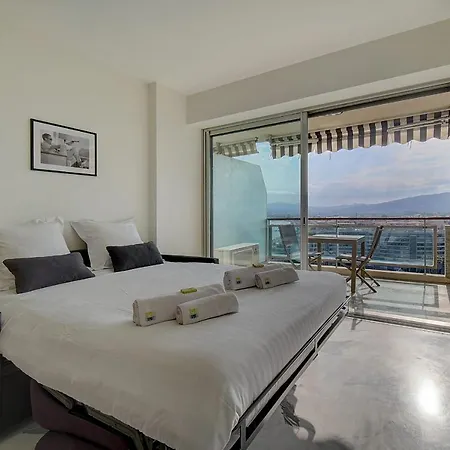 Immogroom- Magnificent View - New - Terrace - Ac Apartment Cannes